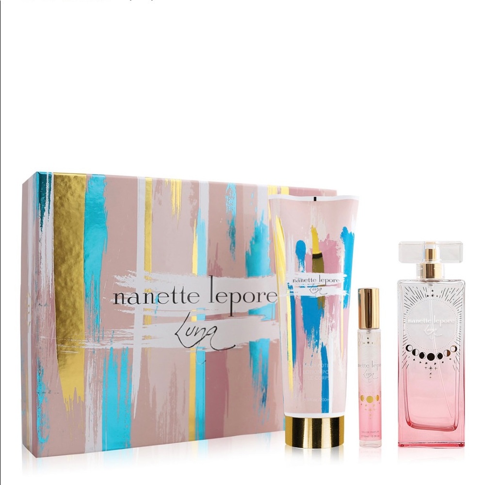 Nanette Lepore Gift set
